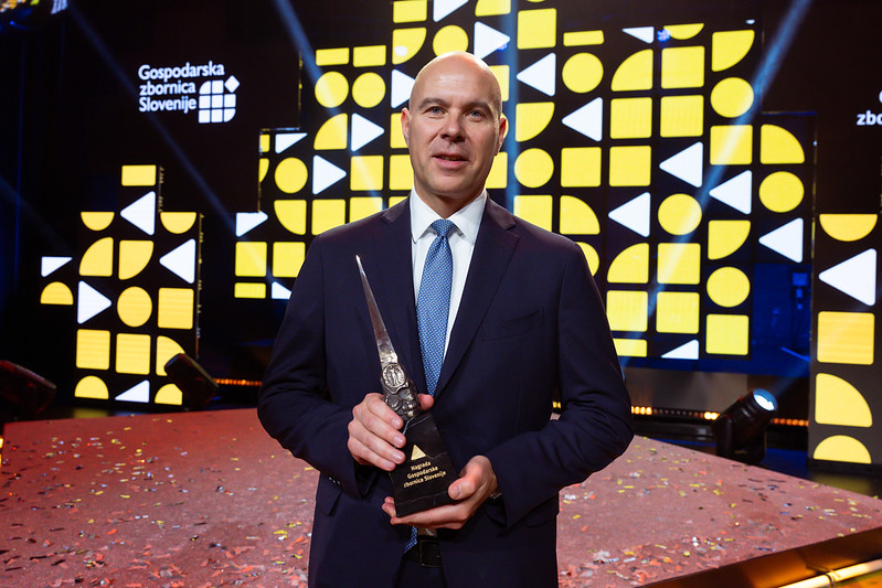 Podeljene so nagrade GZS, med nagrajenci tudi mag. Peter Čas, generalni direktor Steklarne Hrastnik