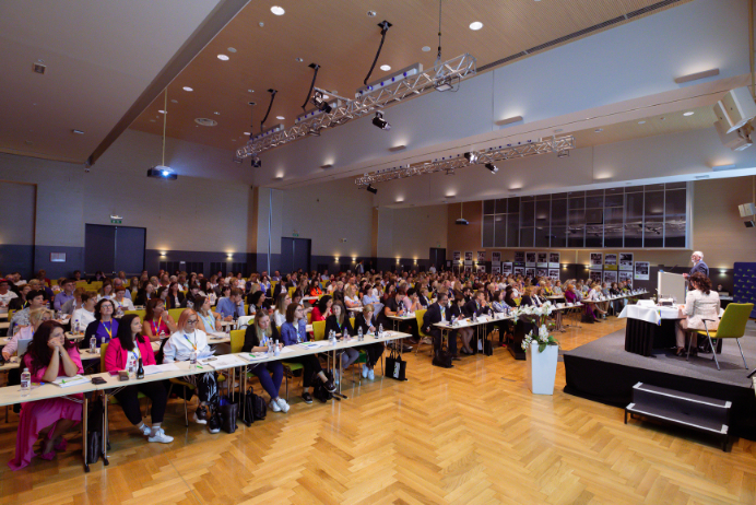 25. Kongres izvajalcev računovodskih storitev v besedi in sliki