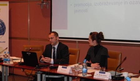 Vsi aspekti delovnega okolja