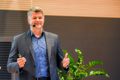 Izobraževalno-razvojni program: Sodobni koncepti prodaje / naravnanost na stranke