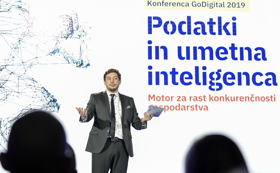 Umetna inteligenca kot motor rasti konkurenčnosti