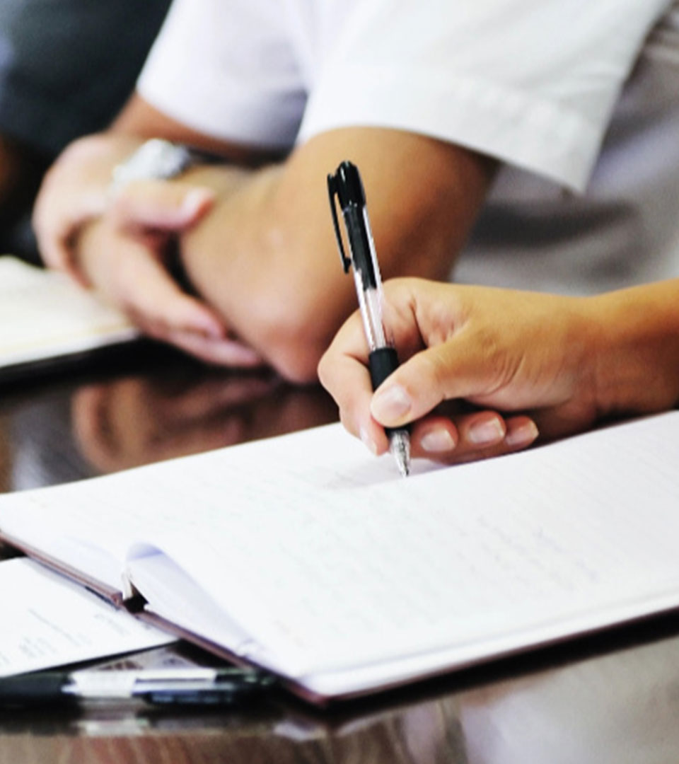 Državni svet sprejel odložilna veta na noveli zakonov o dohodnini in davku na dodano vrednost